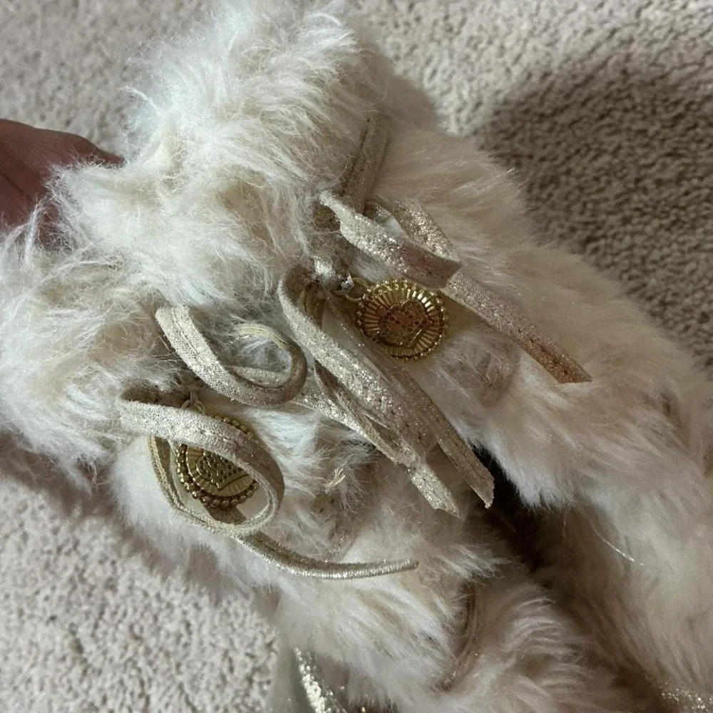Kohl's Girls Gold Shimmer Faux Fur Lined‎ Winter Boots Size Medium